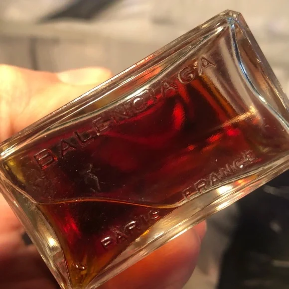 Balenciaga La Dix perfume large 100 ml = 3.4 oz; 4” crystal glass stopper bottle - Picture 6 of 8